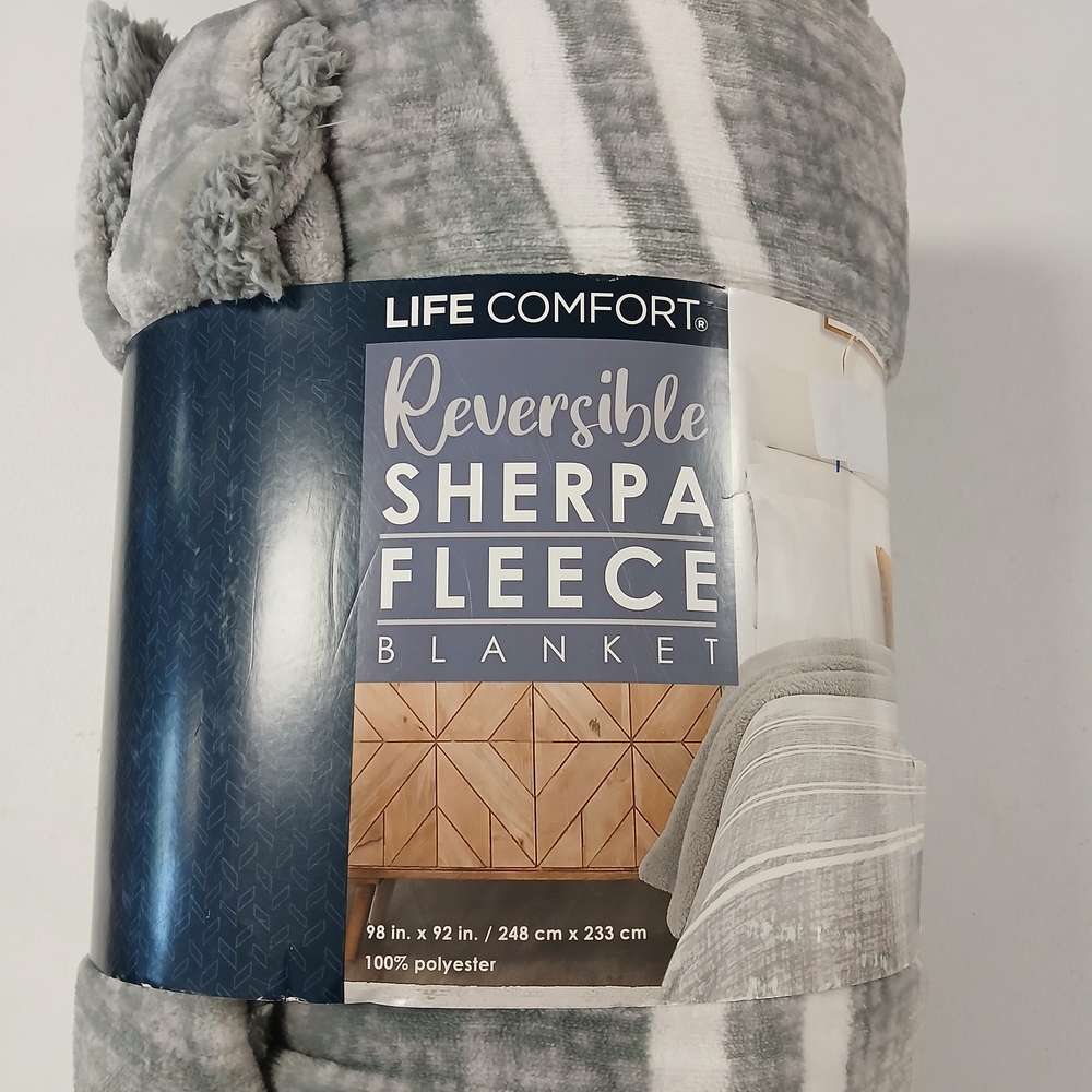 Life Comfort Reversible Sherpa Fleece Blanket - Gray and White